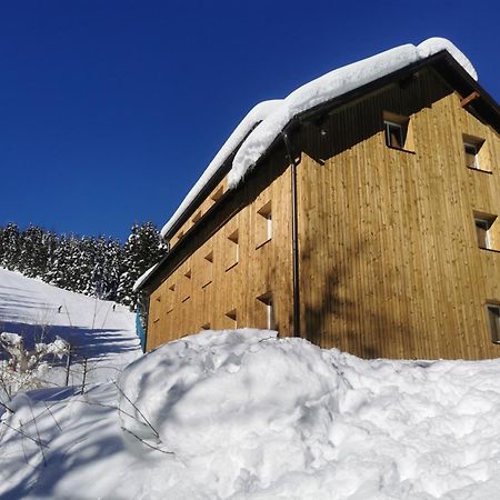 Apartments Rogla Jurgovo - Ski In Ski Out Lukanja Zewnętrze zdjęcie